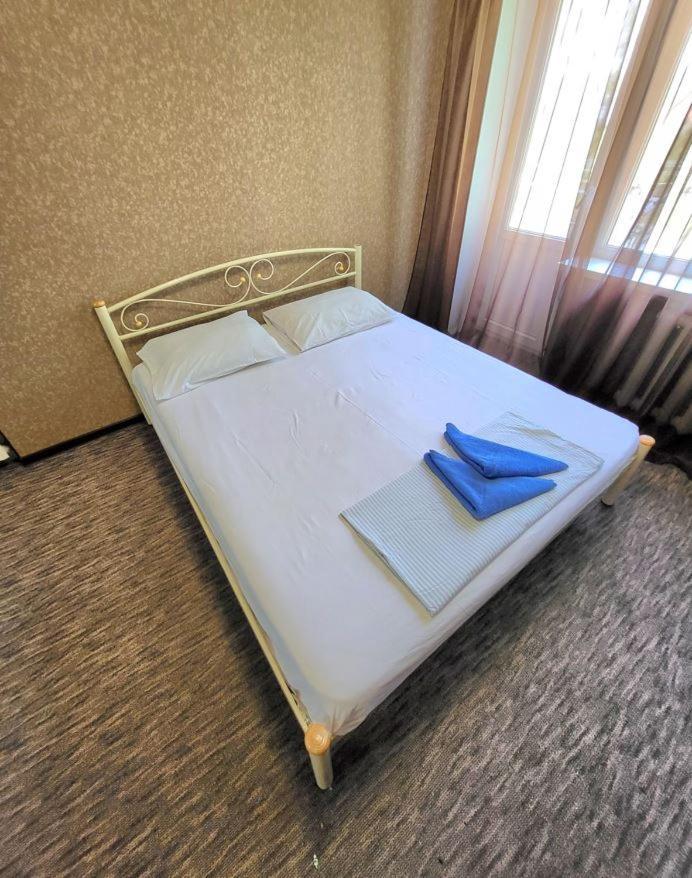 Квартира В Центрі Драгоманова 64,Поряд Центр Міста, Поля,Шпиталь, Швидка На Антоновича, 16Лікарня Dnepropetrovsk Exterior foto